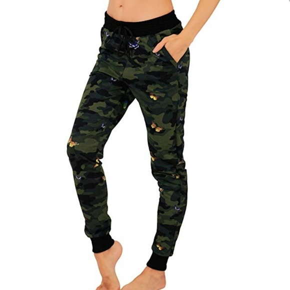Fit Division Pants - Unique Camouflage print jeggings